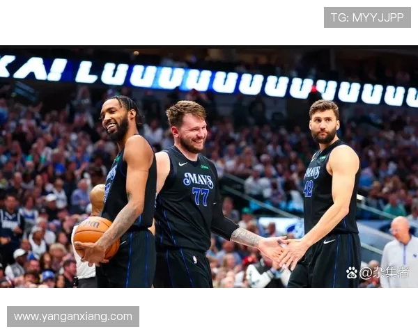 东契奇狂砍73分刷新现役最高分独行侠击败太阳终结其11连胜