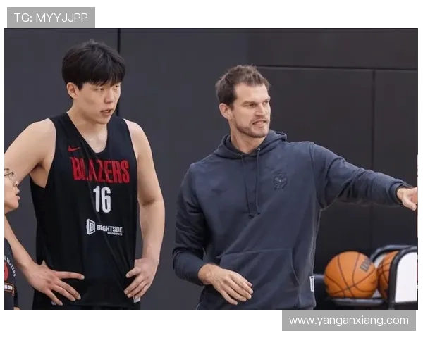 勇士与开拓者今日对决谁能在这场激战中笑到最后 勇士与开拓者今日对决谁能在这场激战中笑到最后