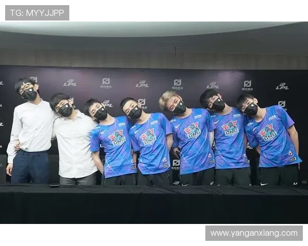 LNG战队边路渗透策略分析及其成败得失探讨 LNG战队边路渗透策略分析及其成败得失探讨